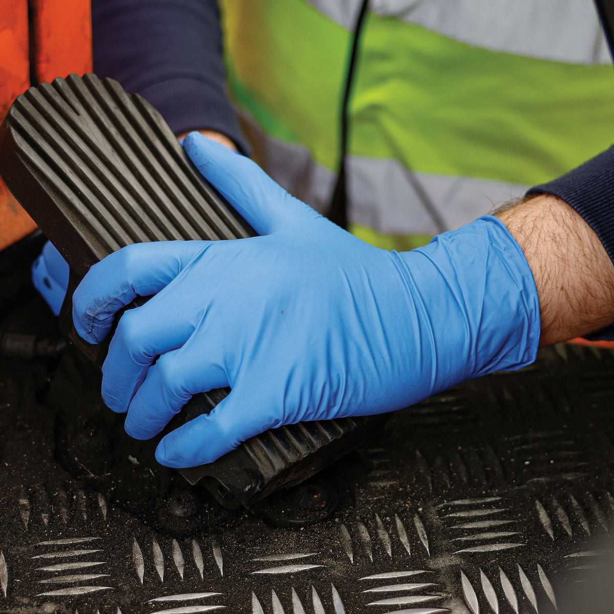 Aurelia Robust 9.0 Powder Free Nitrile Gloves